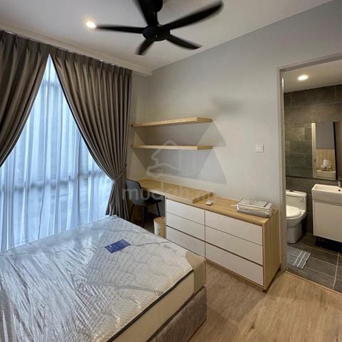 Renna Residence @ The NorthBank 1