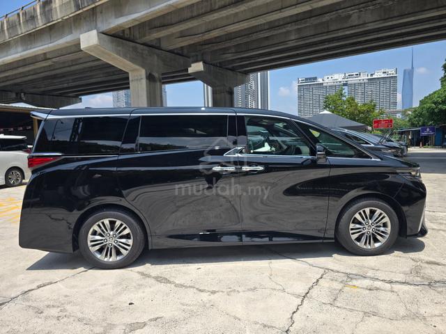 2025 Toyota ALPHARD 2.5 Z (A) 6A/1k km Ready Stock - 2