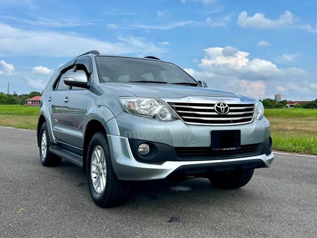 2013 Toyota FORTUNER 2.7 V TRD FACELIFT Muka 0 - 1