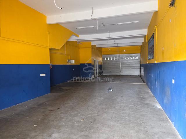 Taman Desa Baiduri kulai Double Storey Shop lot Full loan Indahpura 1