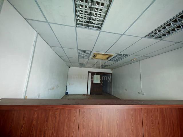 Butterworth adjoining 2 storey shop lot for RENT 1