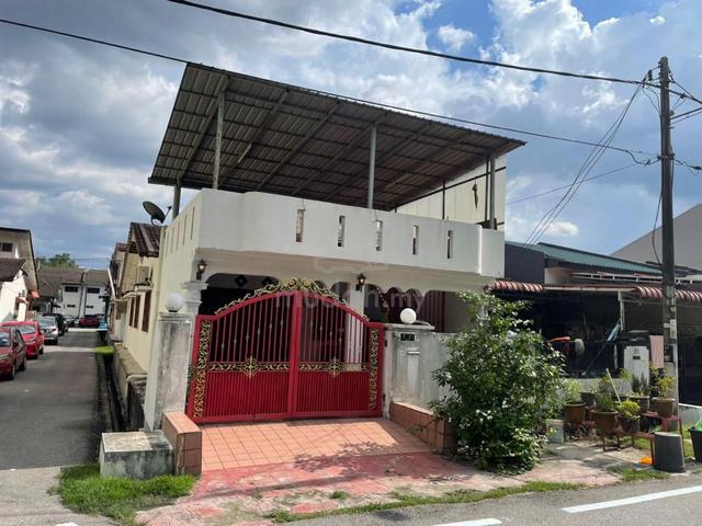 Well Kept ✅1.5 Storey Landed House at Taman Desa Jaya Kepong For Sales 1
