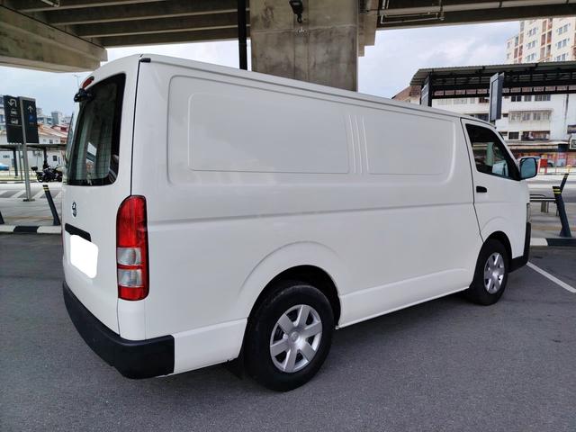 2018 Toyota HIACE 2.5 (M) Panel Van - 5