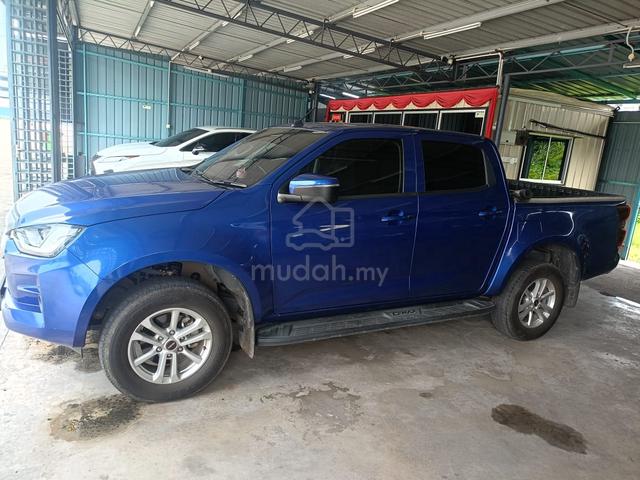 2022 Isuzu D-MAX AUTO PLUS 1.9L (A) - 4