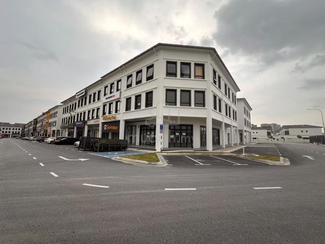 Eco Botanic 2 / Corner Lot / Ground Floor 1
