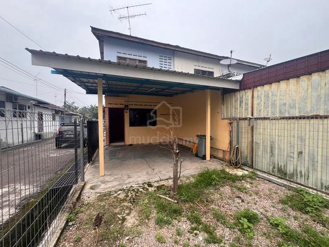 Double storey End lot/Taman matahari 1