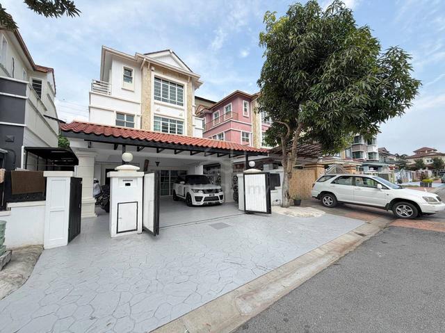 2.5 Storey Bungalow Le Putra Avenue Bandar Putra Permai 1