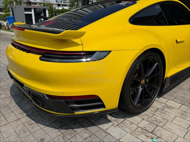 2019 Porsche 911 CARRERA 4S 3.0L Carbon Pack - 4