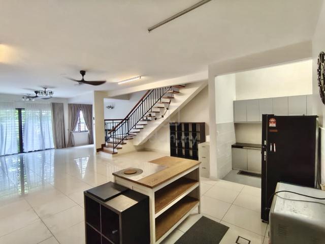 MURAH Renovated House Denai Alam 4 Rooms with Kitchen Cabinet Elmina 1