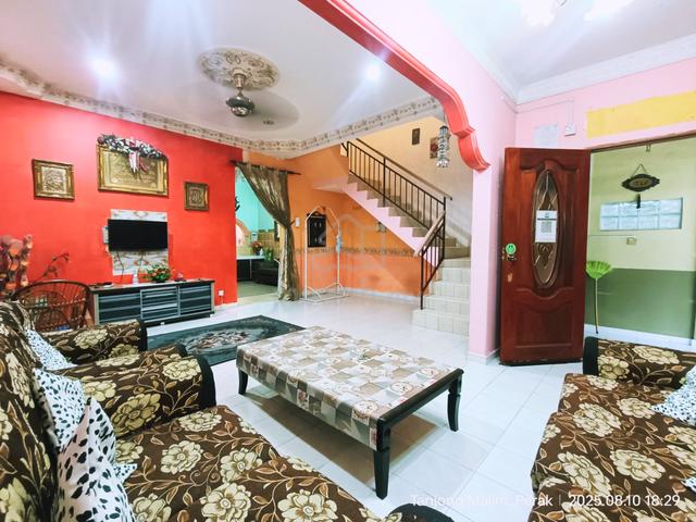 FULLY FURNISHED • Rumah Dua Tingkat di Taman Wangsa Jaya Tanjung Malim 1