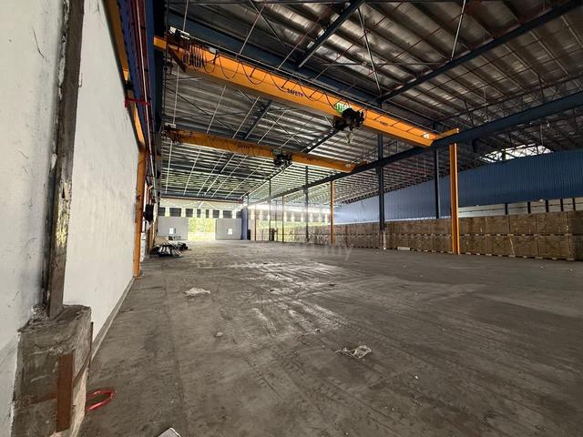 Warehouse With Crane & Office Bukit Jelutong Industrial Park Shah Alam 1