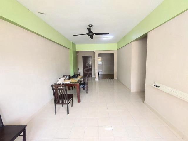 Putra Intan Kondominium 1