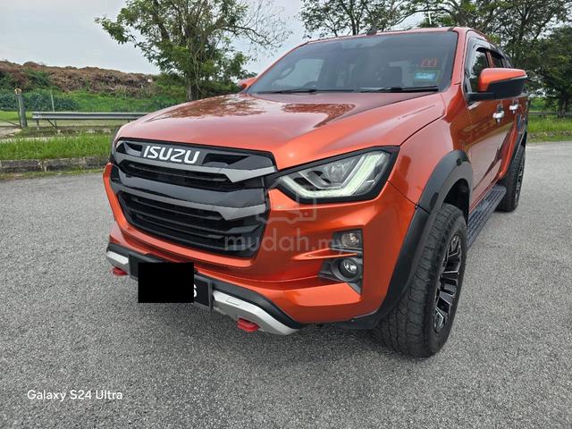 2023 Isuzu D-MAX 1.9 4X4 FULL SERVICE (A)FULL LOAN - 1