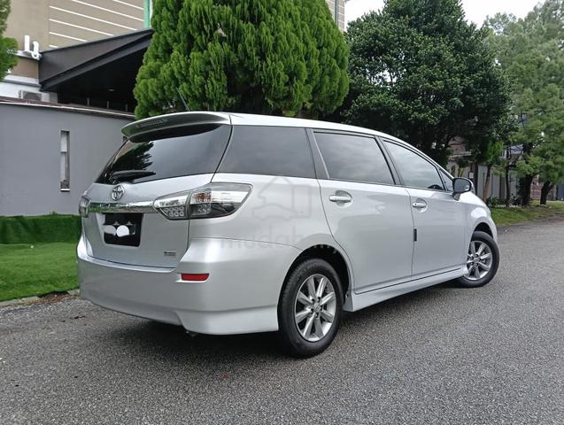 2015 / 2019 Toyota WISH 1.8 S (A) - 2