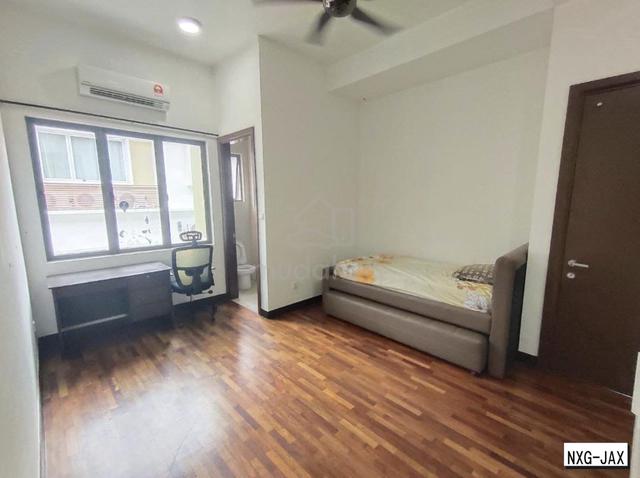 Partial Furnished Tropika Setia Eco Park Setia Alam 2 Sty Semi D House 1