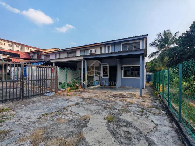 Seri Alam Jalan Suria Renovated Double Storey Corner 1