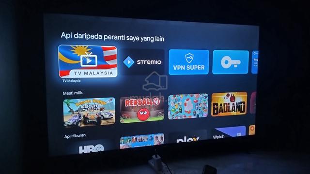 TV Google Skyworth 55 inci  - photo 3 of 5