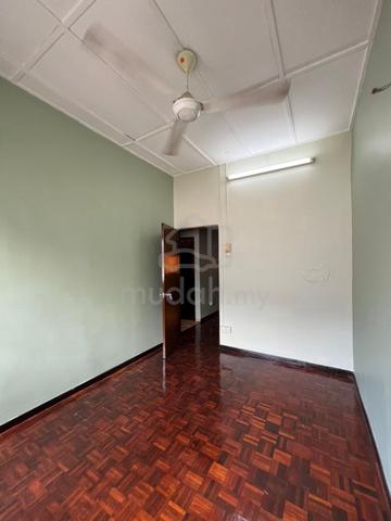 2sty link house in Taman Cempaka, Ampang 1