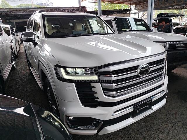 2023 Toyota LANDCRUISER 3.3 ZX Diesel Engine JBL - 2