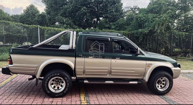 2002 Mitsubishi STORM 3.0 GLS (A) - 3