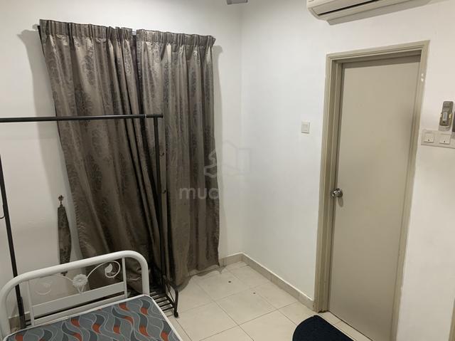 Female Room w private bathroom (Wi-Fi, utility, Aircon) 1