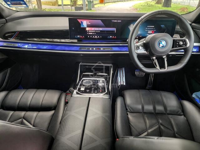 DEC 2023 BMW 750e xDrive (G70 Local CAR KING 6k KM - 5