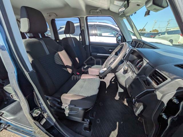 2021 Toyota ROOMY 1.0 CUSTOM G-T (A) 4 CAM 18K KM - 2