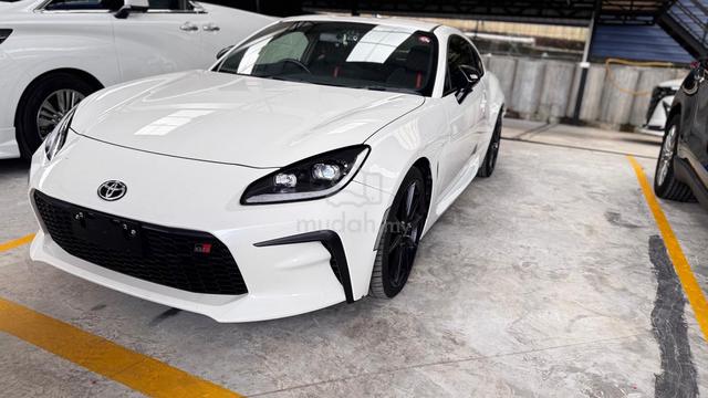 2023 Toyota GR86 2.4 RZ MT6 - 3