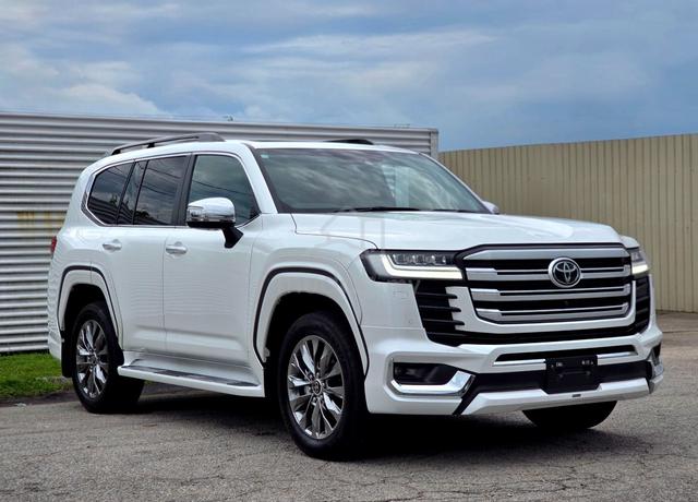 2023 Toyota LANDCRUISER 3.4 ZX FJA300W (A) - 1
