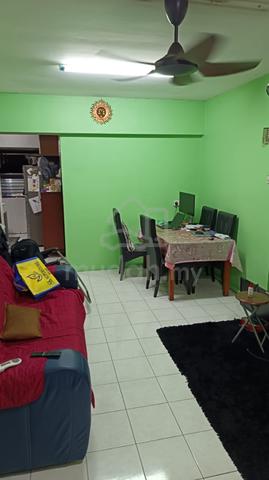 Desa Indah 1