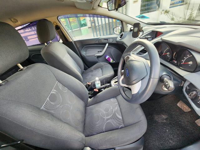2011 Ford FIESTA 1.6 SAPPHIRE XTR DR74RAB (A) - 4