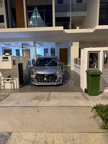 (100%Loan|Low Depo) 1.5 Storey Twin Villas , Taman Akasia Semenyih 1