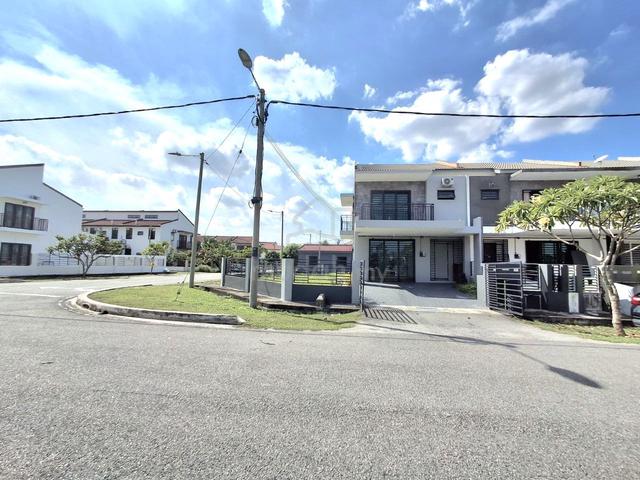 Klia| Corner Lot 2 Storey Terrace Taman Saujana KLIA, Sepang 1