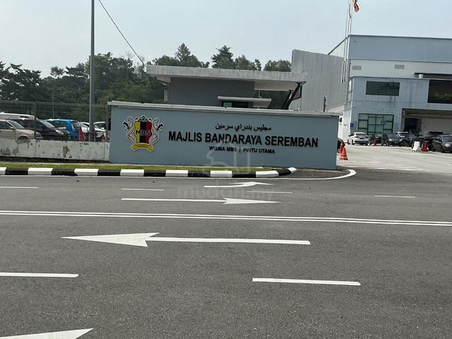 Pusat Perniagaan Rahang Jaya ( Near MPS) 1