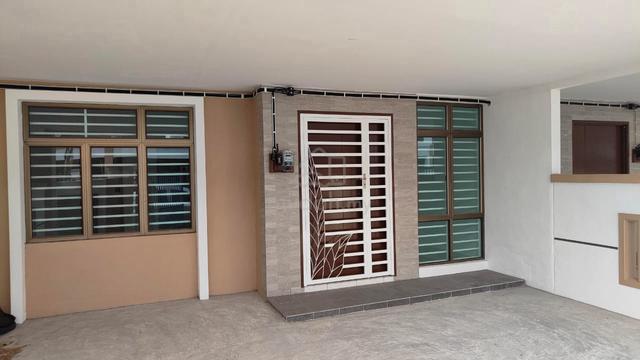 Rumah Teres Untuk Disewa – Taman Tiang Dua Bestari  1