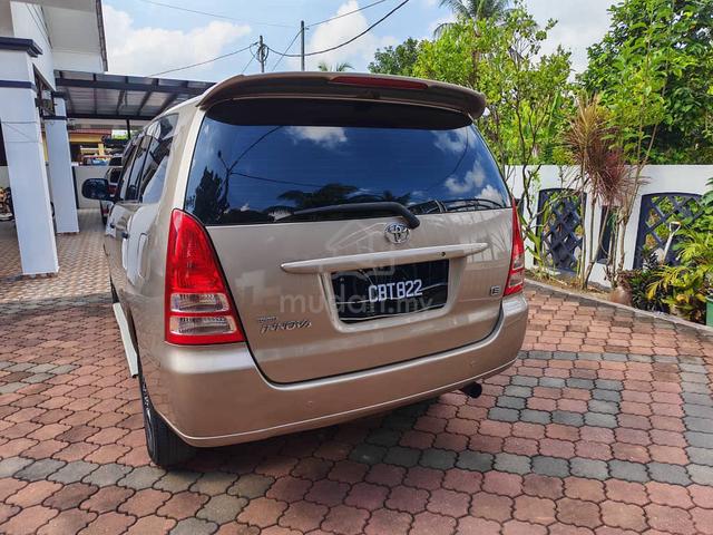 2006 Toyota INNOVA 2.0 E (A) - 4