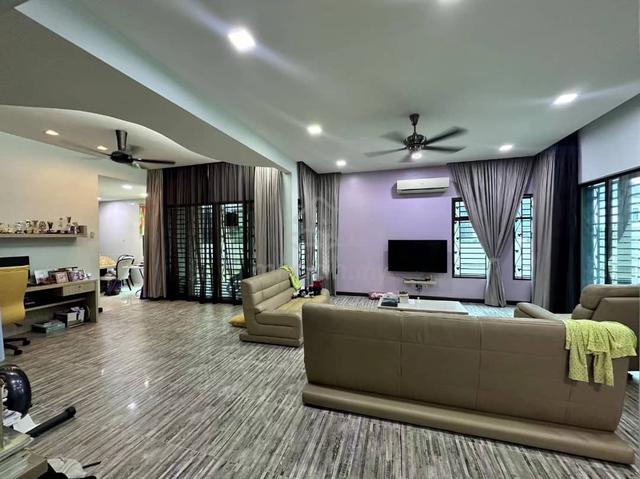 2.5 Storey Semi-D House, Taming Mutiara 2