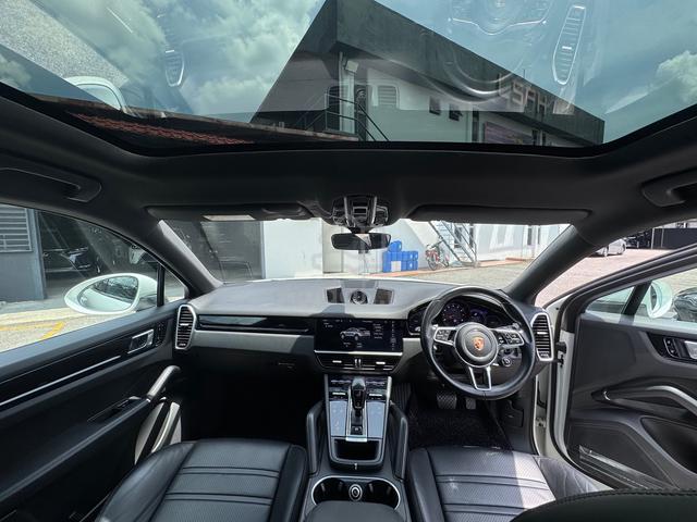 2020 Porsche CAYENNE COUPE 3.0 Sport Seat/ Panroof - 5