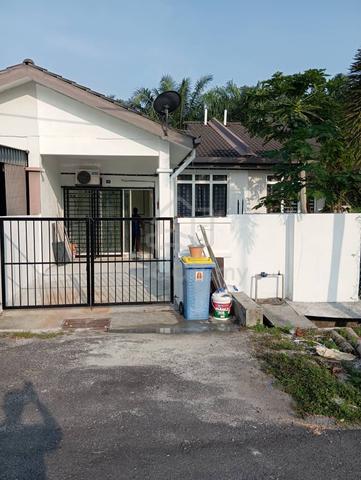 Rumah Teres untuk Disewa 1