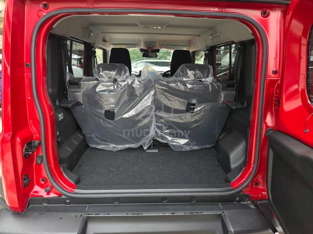 5 DOOR 2025 Suzuki JIMNY 1.5 FC NOMADE NEW CAR - 5