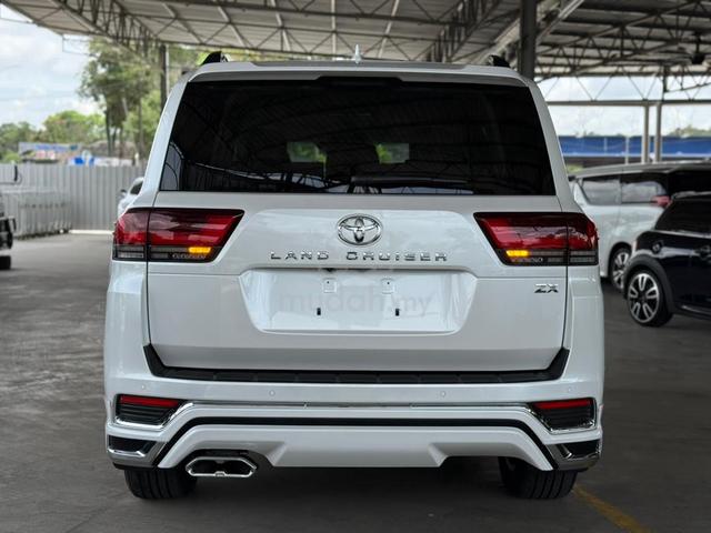 2024 Toyota LANDCRUISER 3.3 ZX DIESEL 5STR 6A 2K - 4