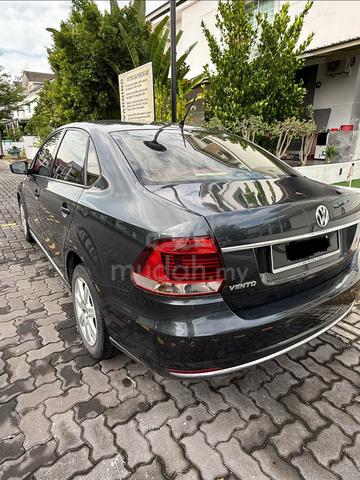 2017 Volkswagen VENTO 1.6 COMFORTLINE (A) - 4