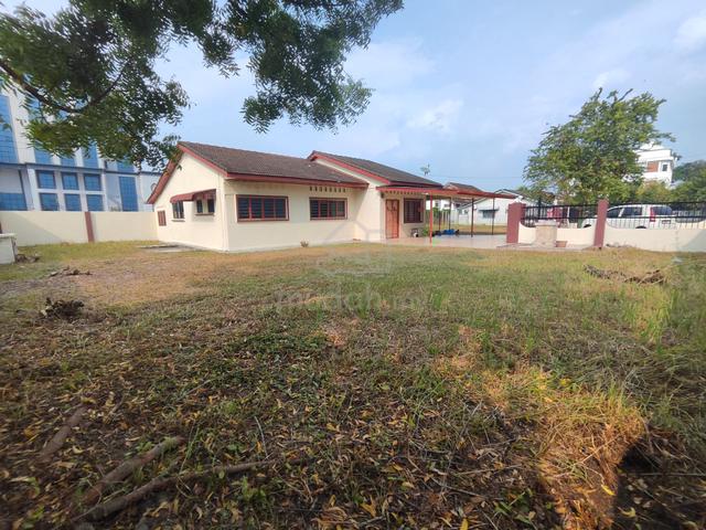 FREEHOLD BUNGALOW for SALE 1