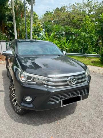 2017 Toyota HILUX 2.8 G VNT (A) - 1
