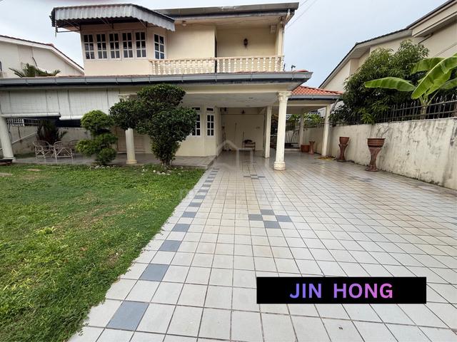 Sell at 8 Years Ago’s Price| Rare Lorong Delima Penang Bungalow Deal 1