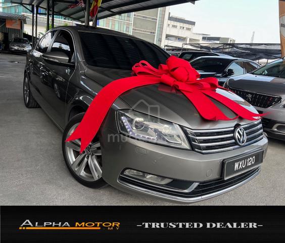 2012 Volkswagen PASSAT 1.8 TSI SPORT SUNROOF - 1