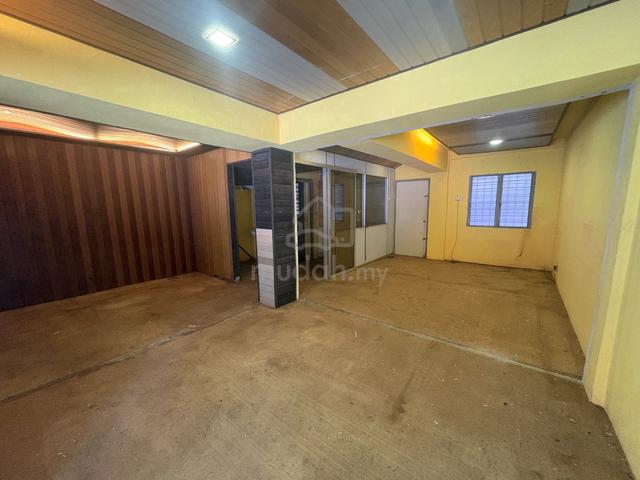 Small Grd Shop Office Pangsapuri Putra Permai D Behind Equine Mc D 1