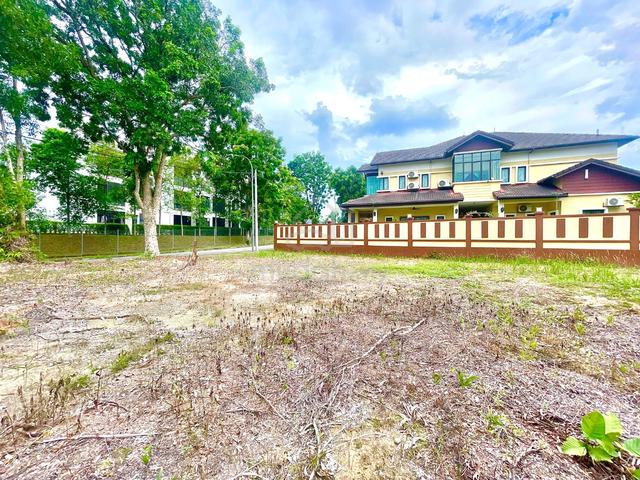 TANAH LOT BANGLO ( FREEHOLD ) + ( 8,300 Sft ) Bukit Mahkota, KAJANG 1