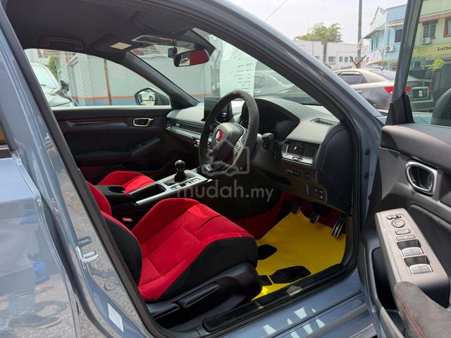 2025 Honda CIVIC 2.0 TYPE R FL5 GRADE 5A 4K KM ONL - 4