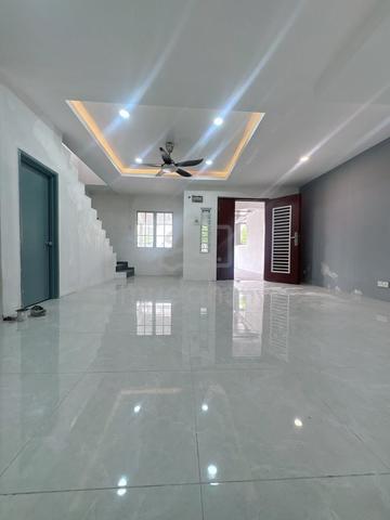 RENOVATED & FACING OPEN! Double Storey Terraced, Bandar Puncak Alam 1